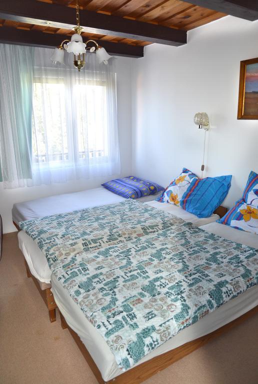 Benedekne Haza Appartement Gyenesdiás Buitenkant foto